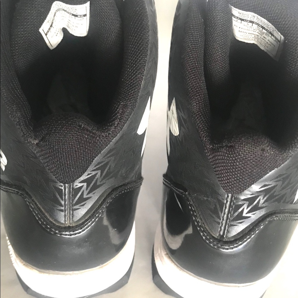 Under Armour Football Cleats Size 7 - Picture 5 of 8